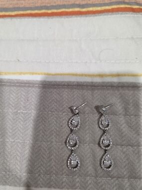 Elegant Triple Teardrop Crystal Drop Earrings - Silver 925